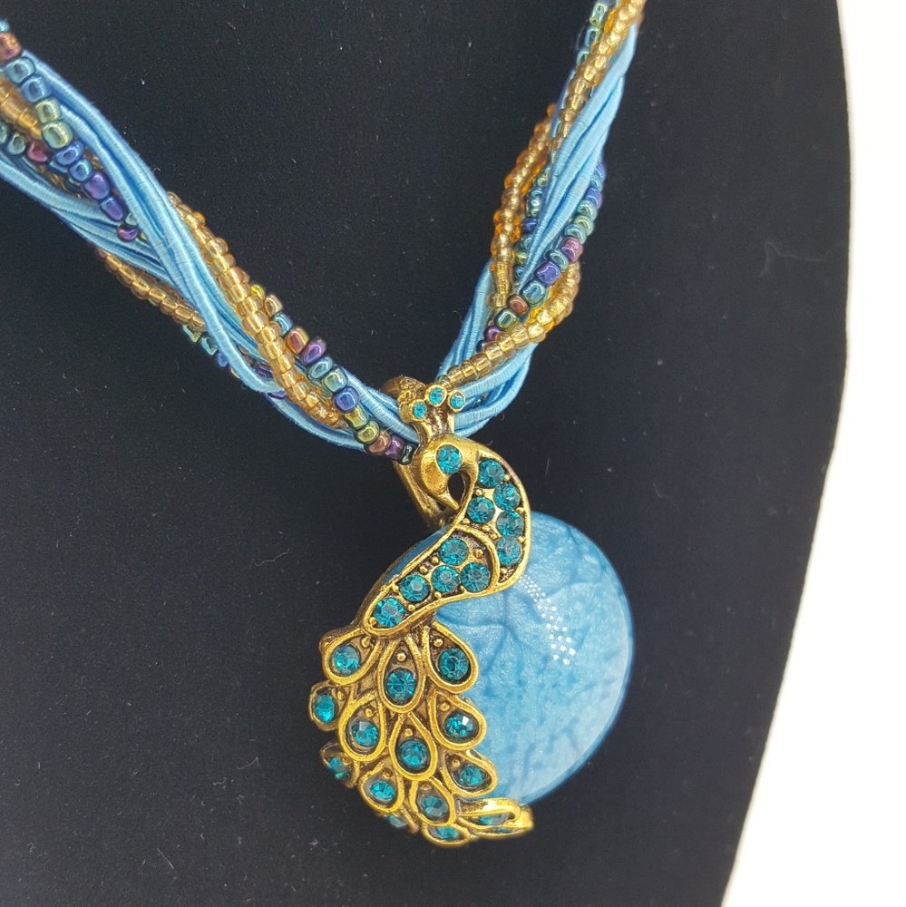 Peacock Necklace - Picture 4 of 6
